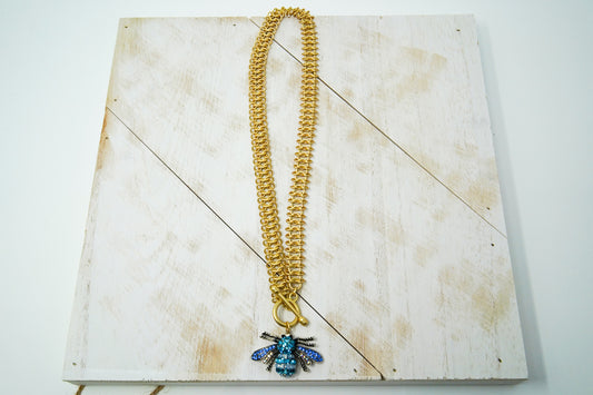 MATT GOLD BEE PENDENT