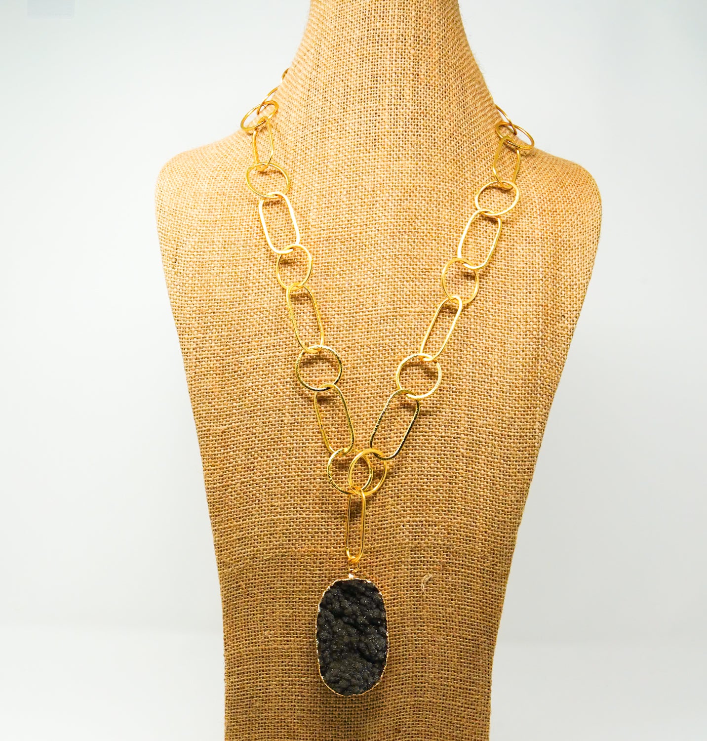 LAYERED SOLAR AGOT AND DRUZY