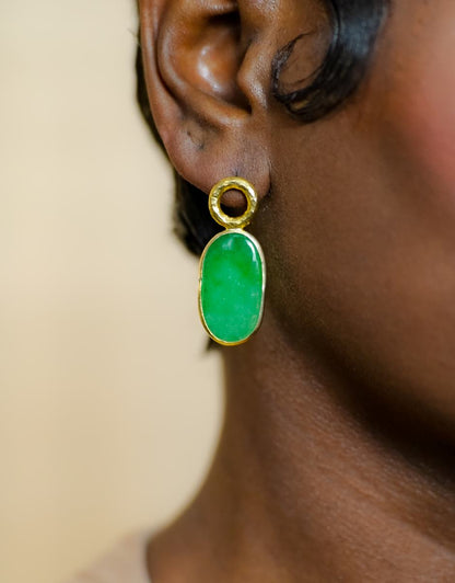 GREEN-EARRING-OUTLINE-GOLD